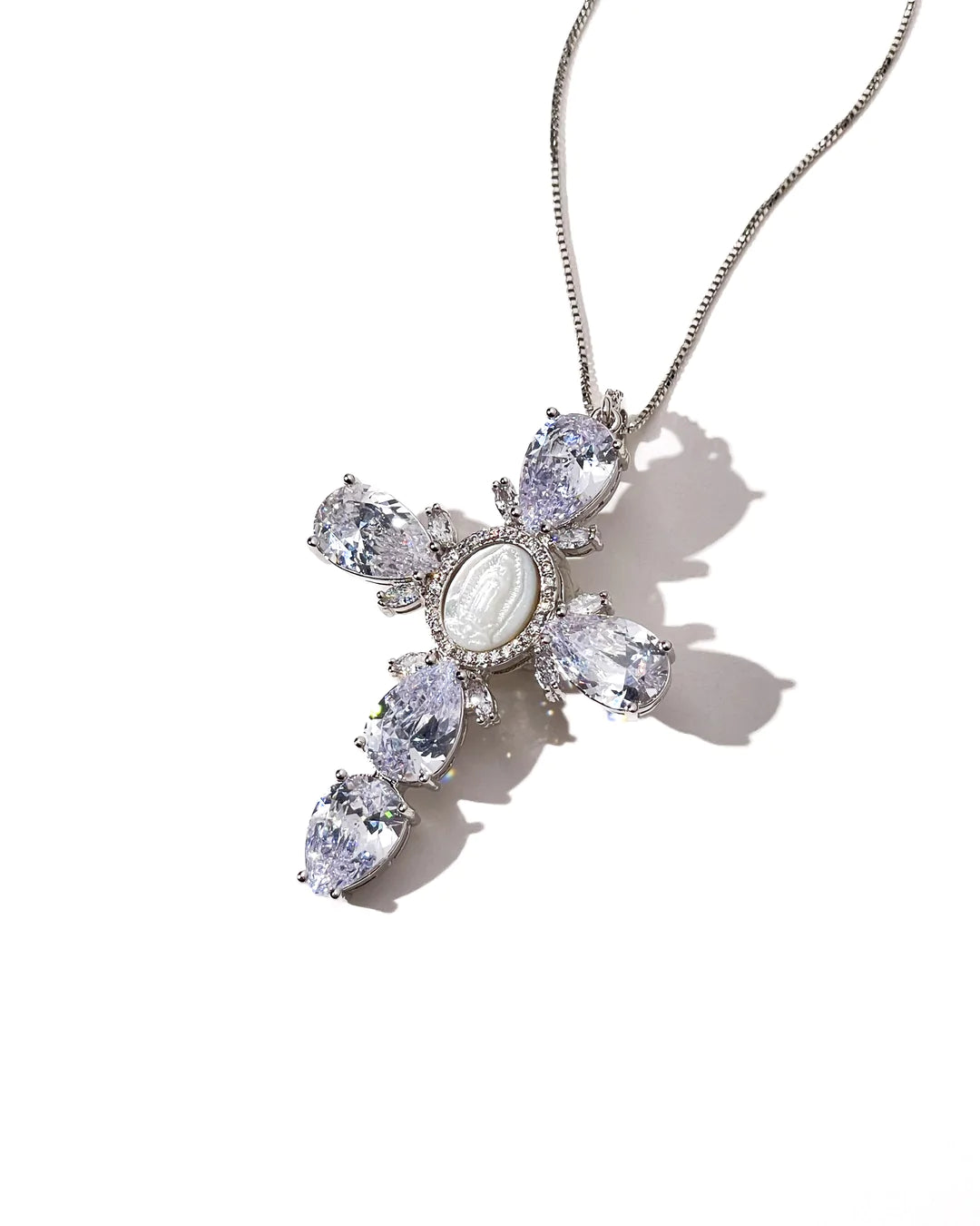 MARIA'S SILVER NECKLACE